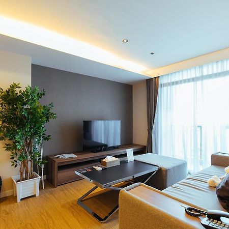 Roomme Hospitality Nang Linchee Branch Bangkok Buitenkant foto