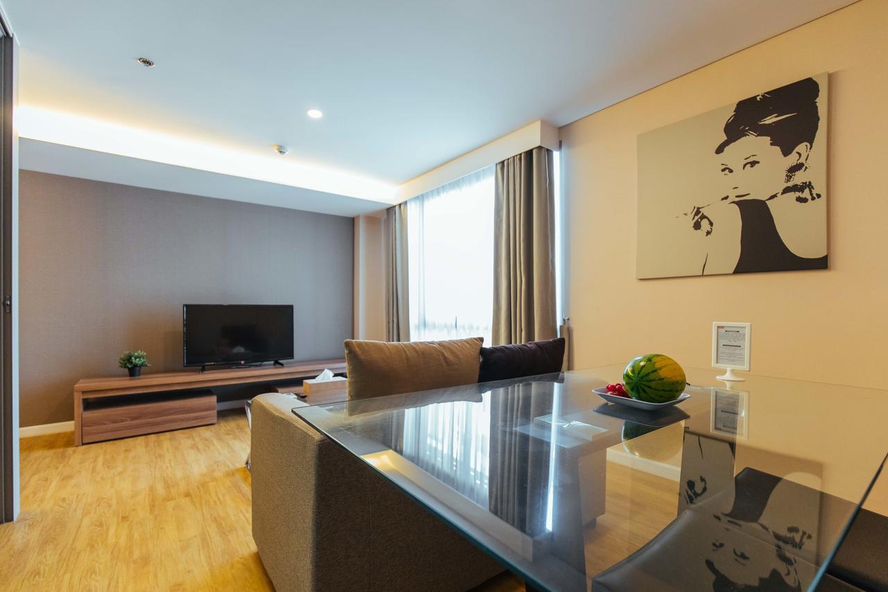Roomme Hospitality Nang Linchee Branch Bangkok Buitenkant foto
