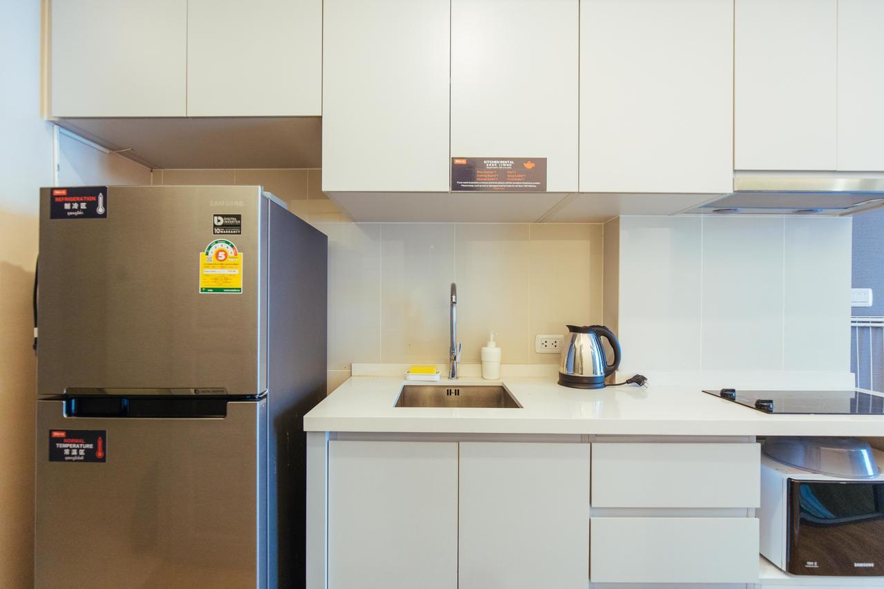 Roomme Hospitality Nang Linchee Branch Bangkok Buitenkant foto