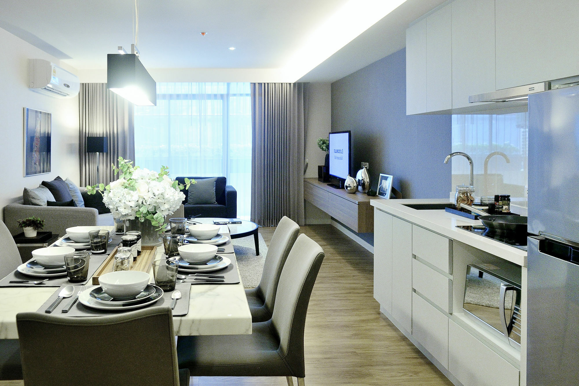Roomme Hospitality Nang Linchee Branch Bangkok Buitenkant foto