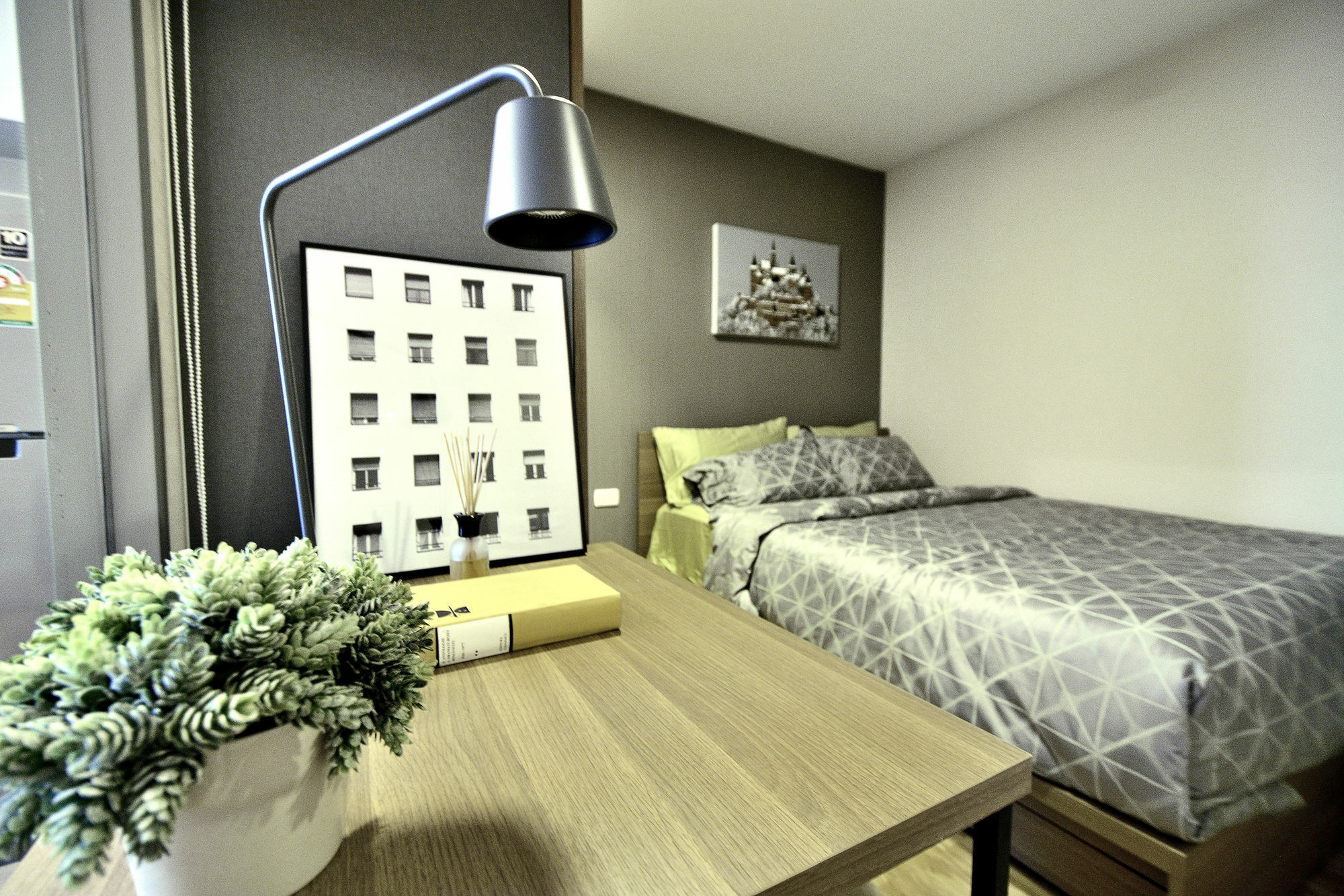 Roomme Hospitality Nang Linchee Branch Bangkok Buitenkant foto